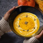 Velouté de potimarron aux épices douces (version légère)