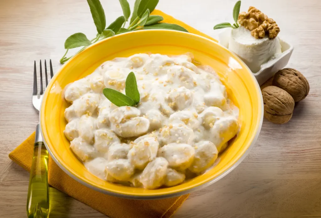 Gnocchis pecorino et noix