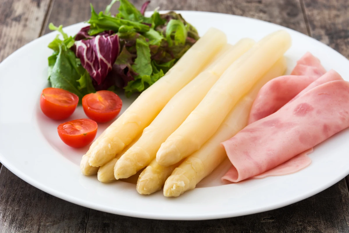 Cuisson asperges blanches : 5 méthodes inratables (eau, vapeur, four)