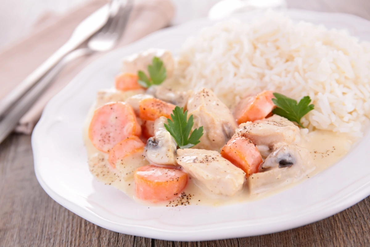 Blanquette de dinde : recette facile inratable en 6 étapes ultra-crémeuses