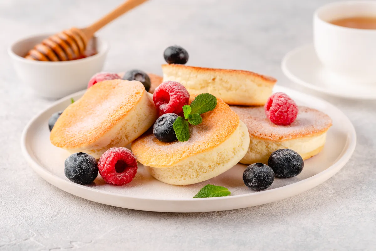 Pancakes fluffy japonais : recette ultra-aérienne en 6 étapes