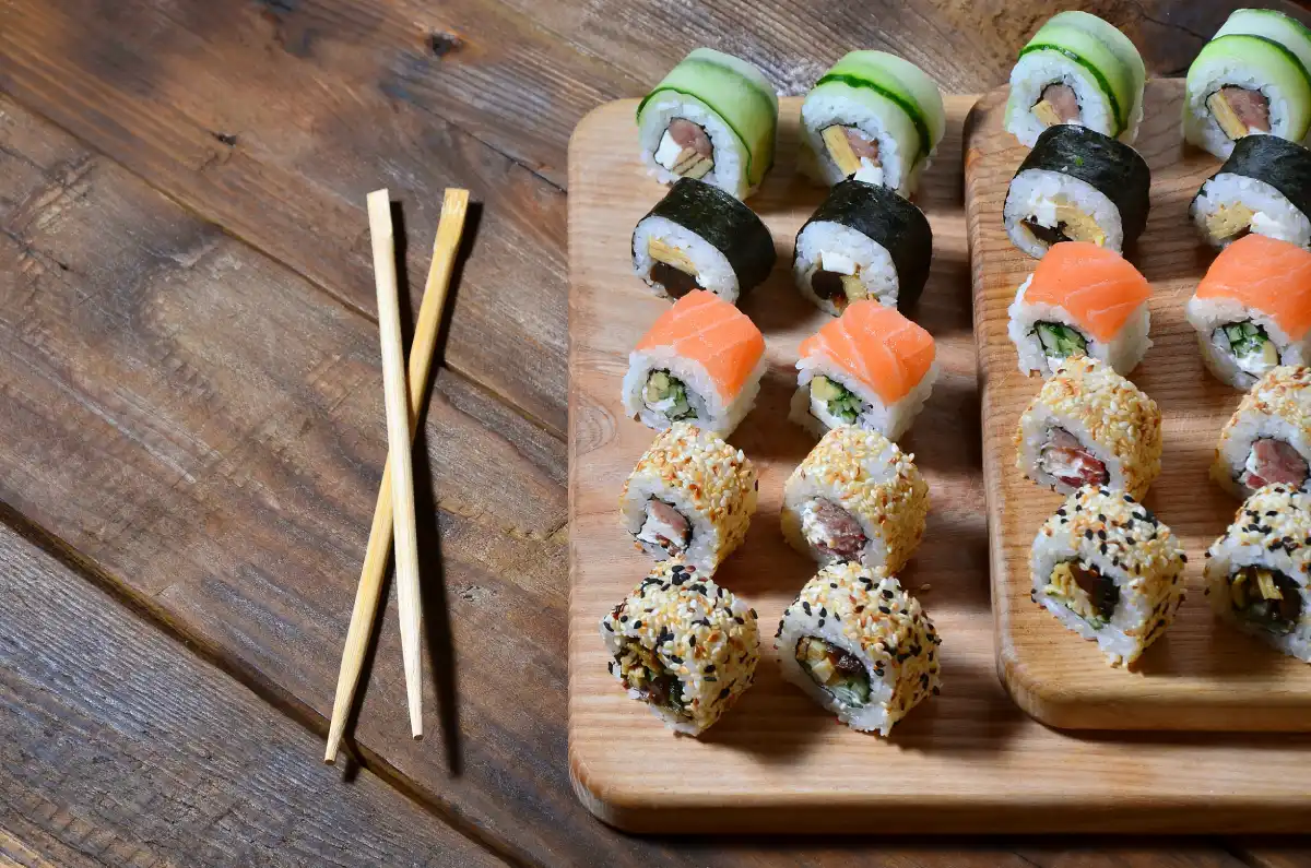 Sushis maison : recette facile + 7 astuces pour les réussir comme au restaurant